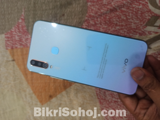 VIVO Y17 (new)